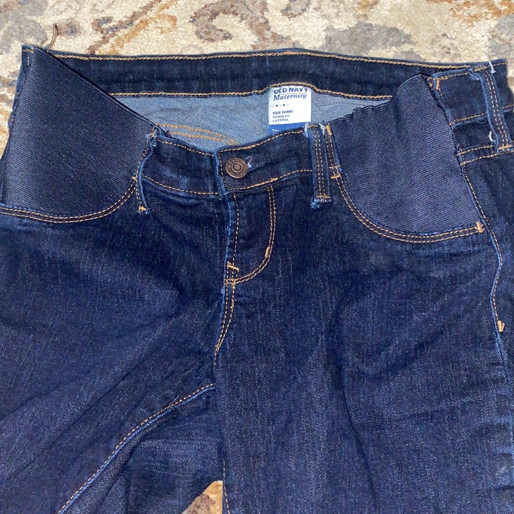 Side panel old navy maternity - Picture 2 of 3